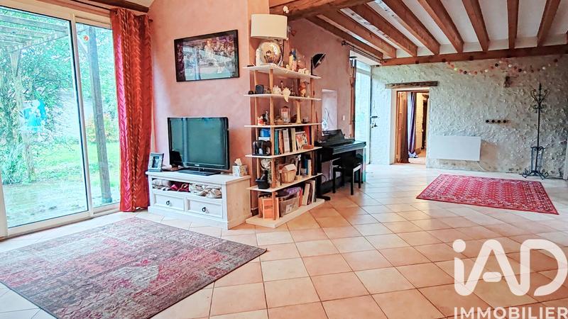 Maison - 208 m² - 7 pièces