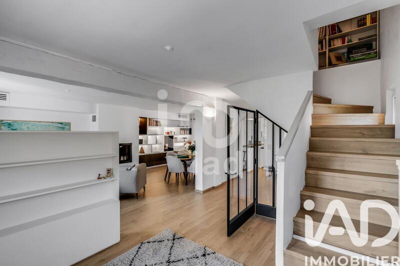 Maison - 193 m² - 7 pièces