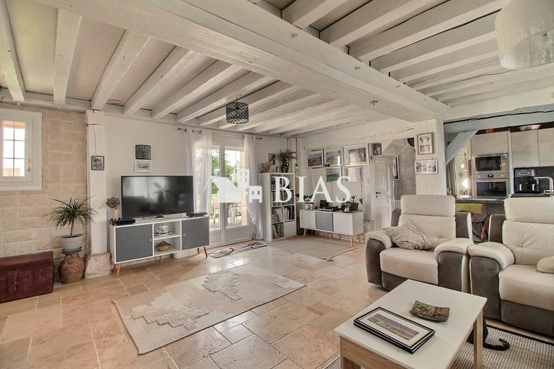 Maison - 160 m² - 5 pièces