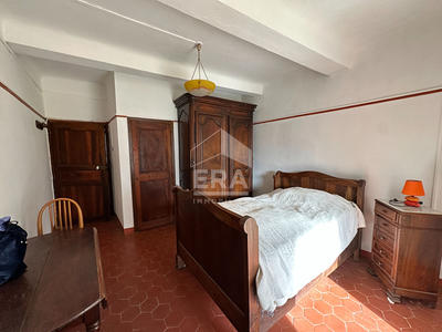 Maison de village - 119 m² - 10 pièces