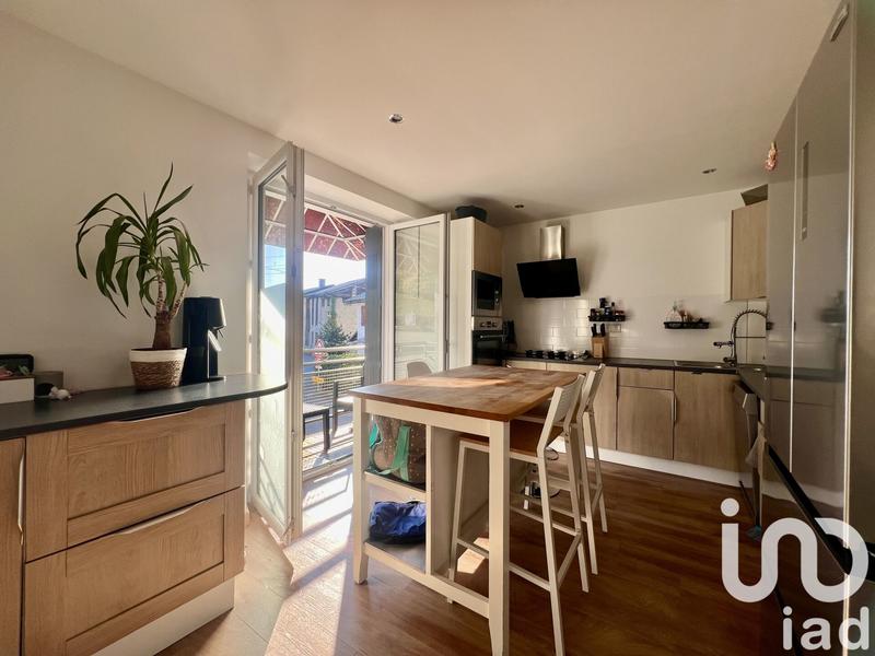 Maison - 92 m² - 5 pièces