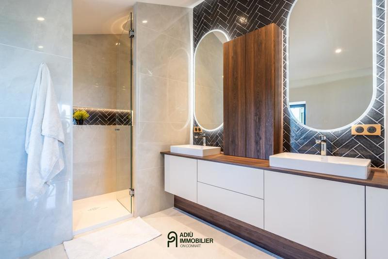 Mas - 345 m² - 7 pièces