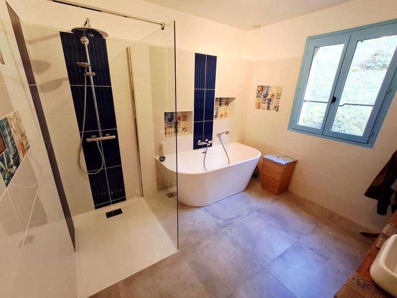 Maison - 189 m² - 5 pièces