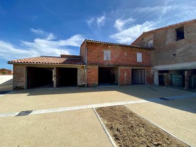 Maison - 190 m² - 5 pièces