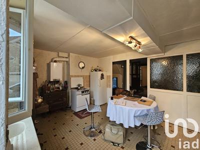 Maison de village - 90 m² - 3 pièces