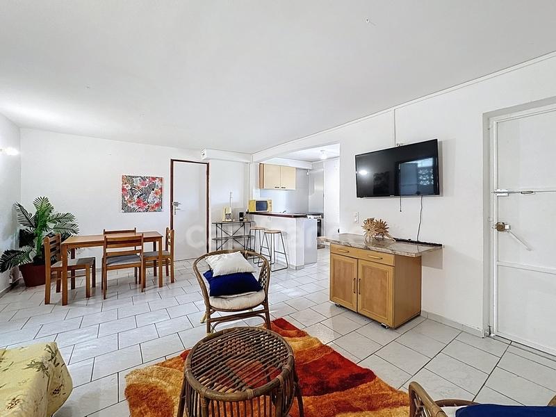 Maison - 150 m² - 9 pièces