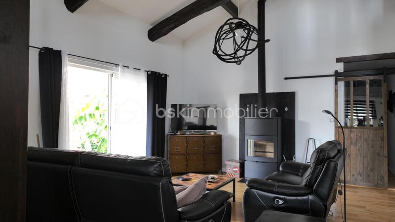 Maison - 185 m² - 6 pièces