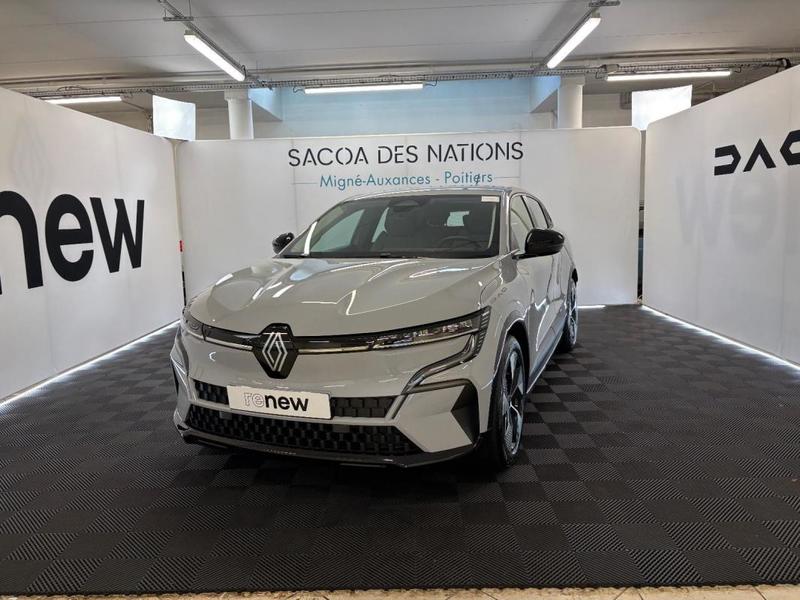 Renault Mégane E-Tech Ev40 130ch standard charge Equilibre