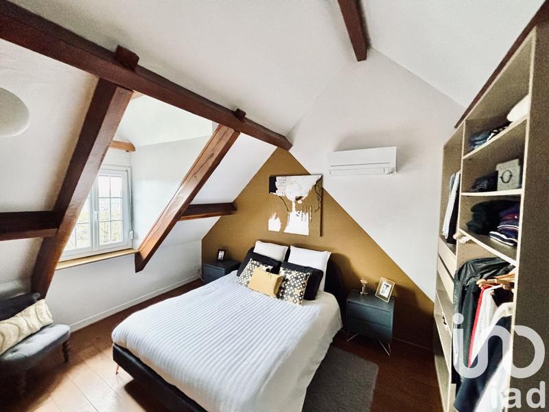 Maison - 248 m² - 7 pièces