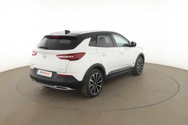 Opel Grandland X 1.6 Hybrid4 4wd Automatique 300 ch