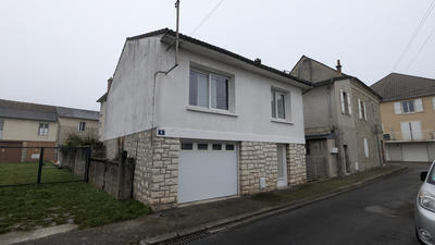 Maison - 76 m² - 4 pièces