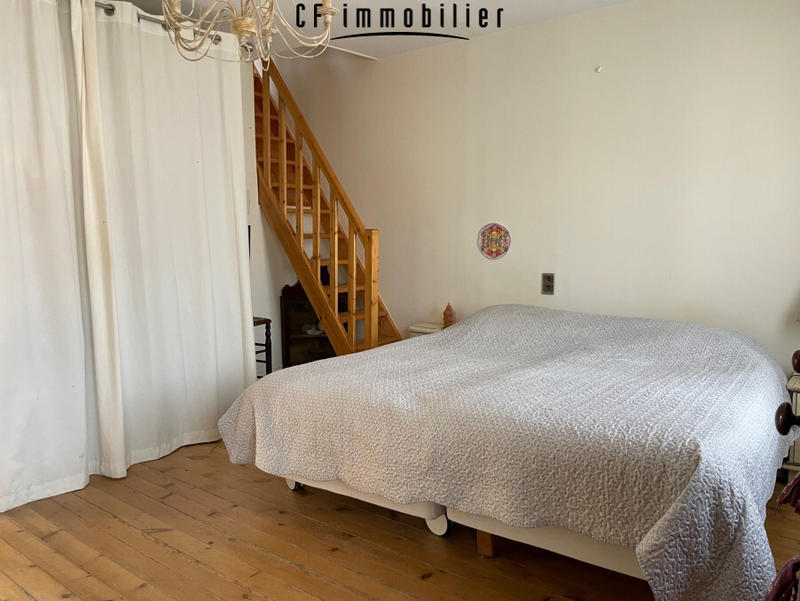 Maison - 137 m² - 5 pièces