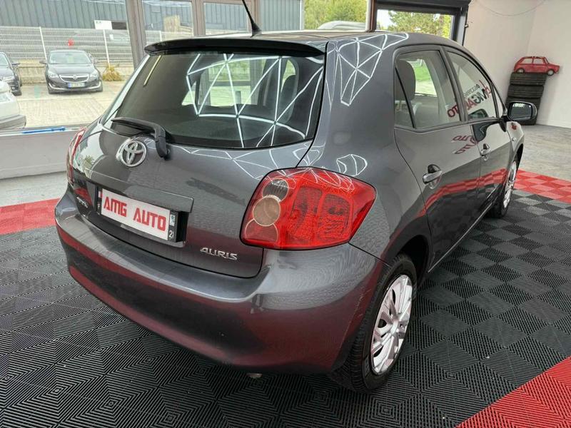 Toyota Auris 1.4 d-4d 90 Cv