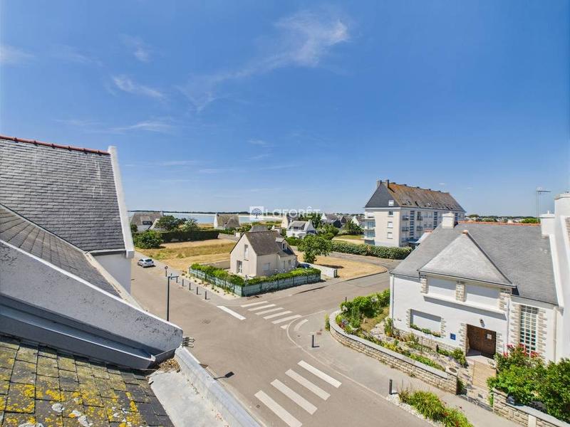 Maison - 180 m² - 8 pièces