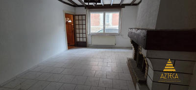 Maison - 96 m² - 5 pièces