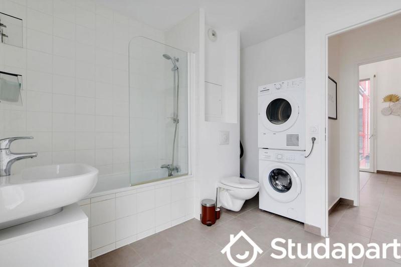 Chambre - 11 m² - 1 pièce