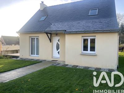 Maison - 98 m² - 5 pièces