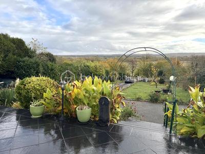 Maison - 128 m² - 6 pièces