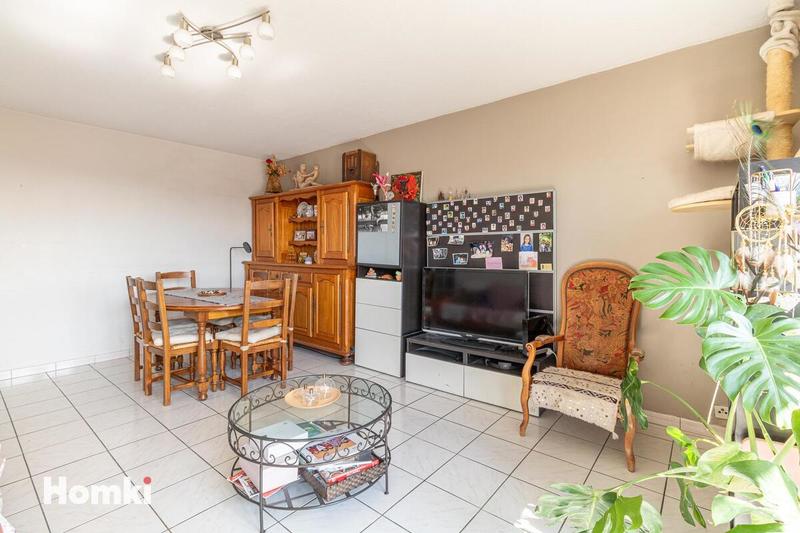 Appartement - 94 m² - 4 pièces