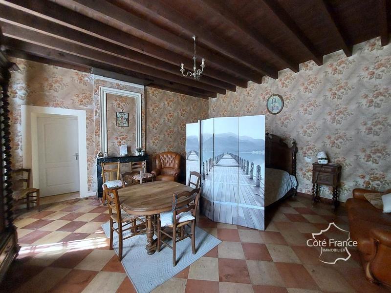 Maison de maîtres - 217 m² - 6 pièces