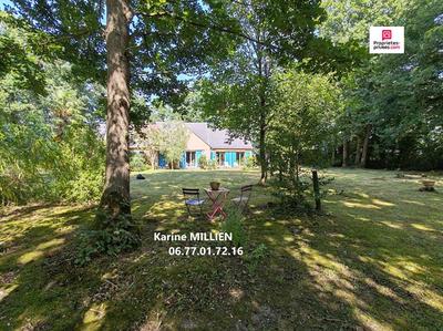 Maison - 200 m² - 7 pièces