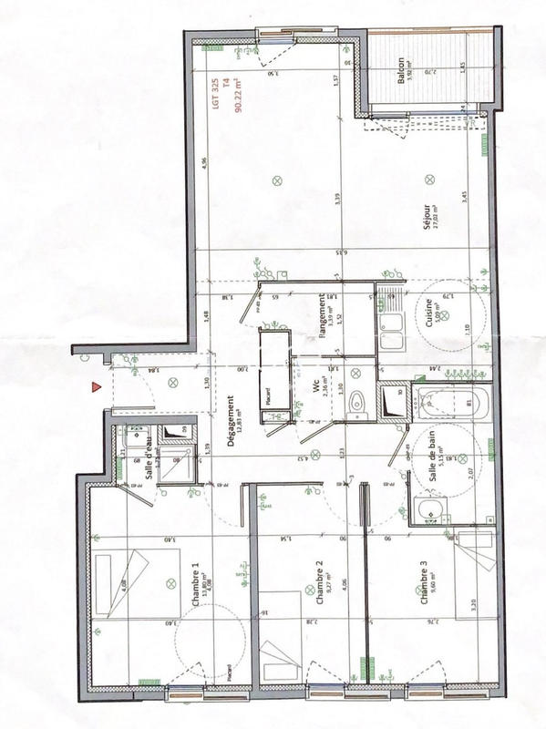 Appartement - 90 m² - 4 pièces