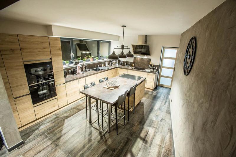 Appartement - 98 m² - 4 pièces