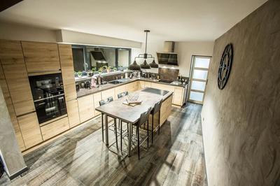 Appartement - 98 m² - 4 pièces