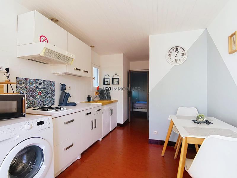 Maison traditionnelle - 160 m² - 9 pièces