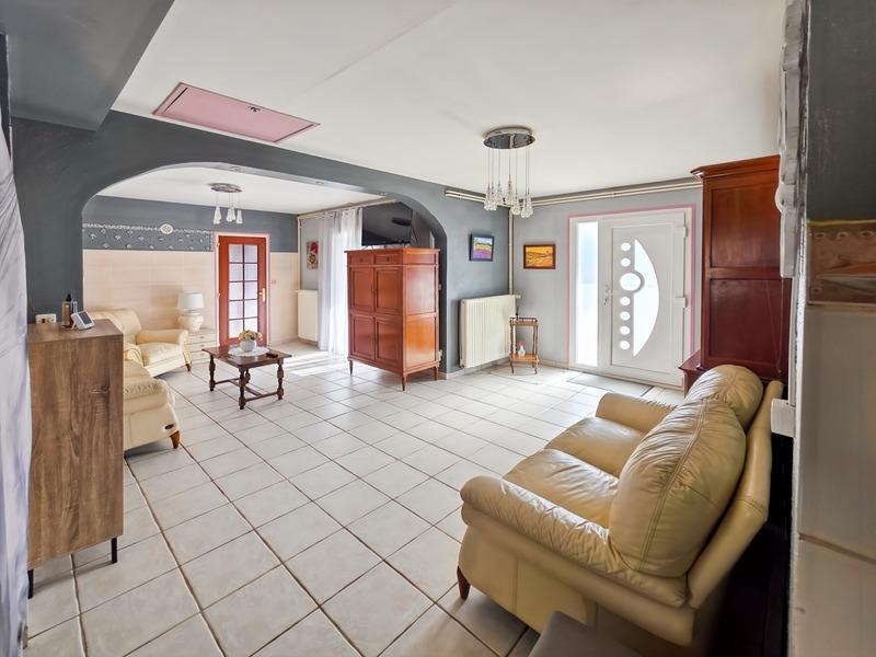 Maison - 157 m² - 7 pièces