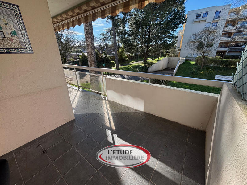 Appartement - 96 m² - 5 pièces