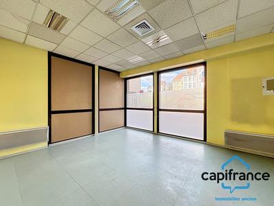 Local commercial - 280 m² - 7 pièces