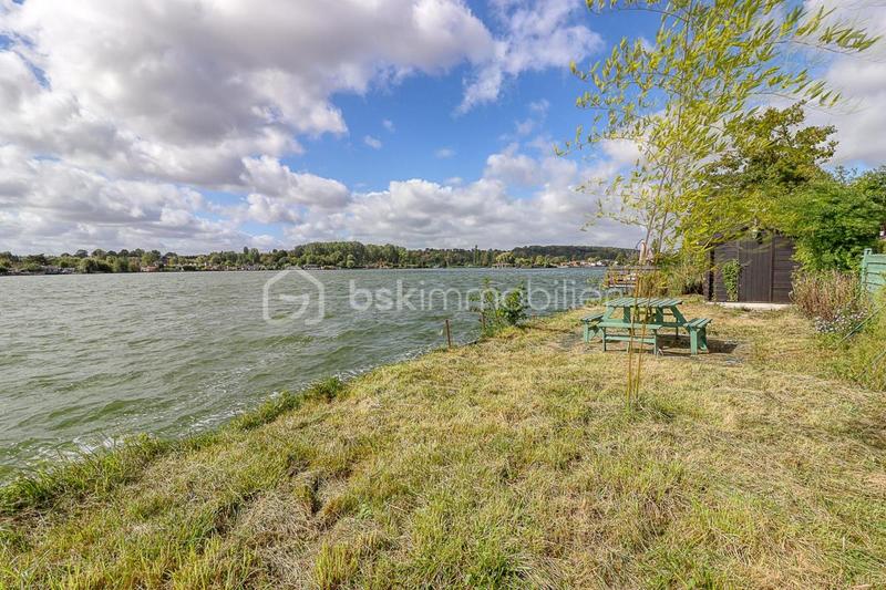 Terrain de loisirs - 350 m²