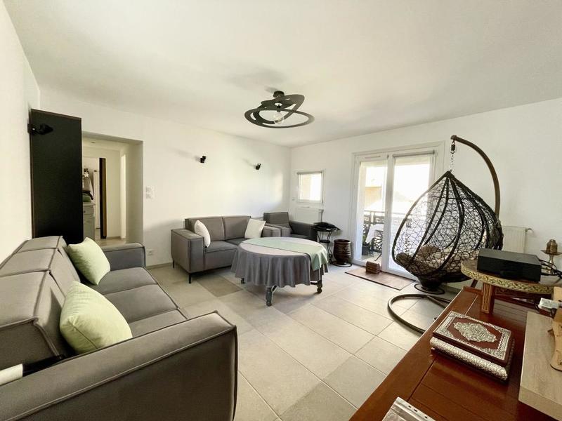 Maison - 105 m² - 4 pièces