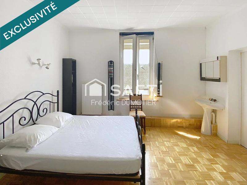 Propriété - 369 m² - 11 pièces