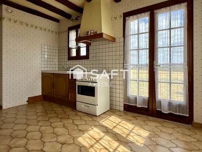 Maison - 147 m² - 6 pièces