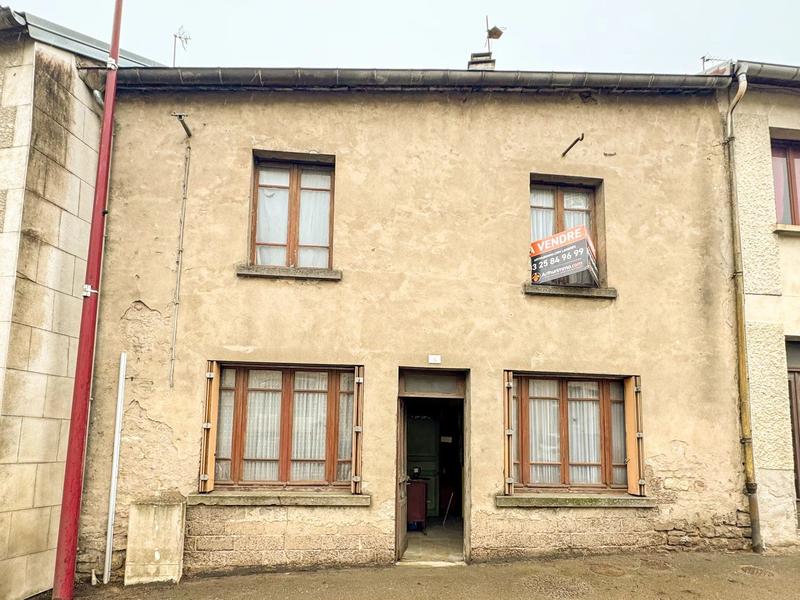 Maison - 90 m² - 4 pièces