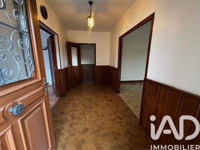 Maison - 205 m² - 8 pièces