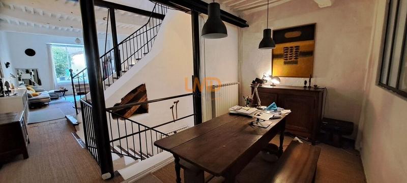 Maison - 195 m² - 8 pièces