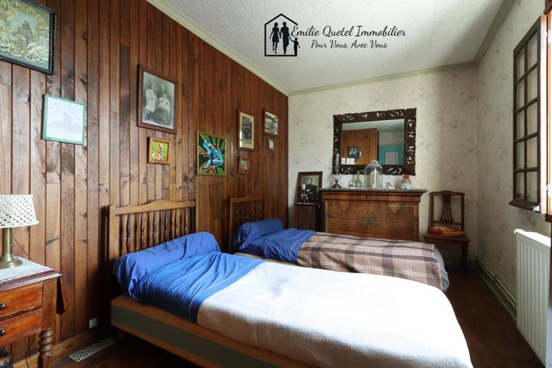 Maison - 200 m² - 7 pièces