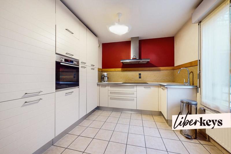 Appartement - 91 m² - 4 pièces