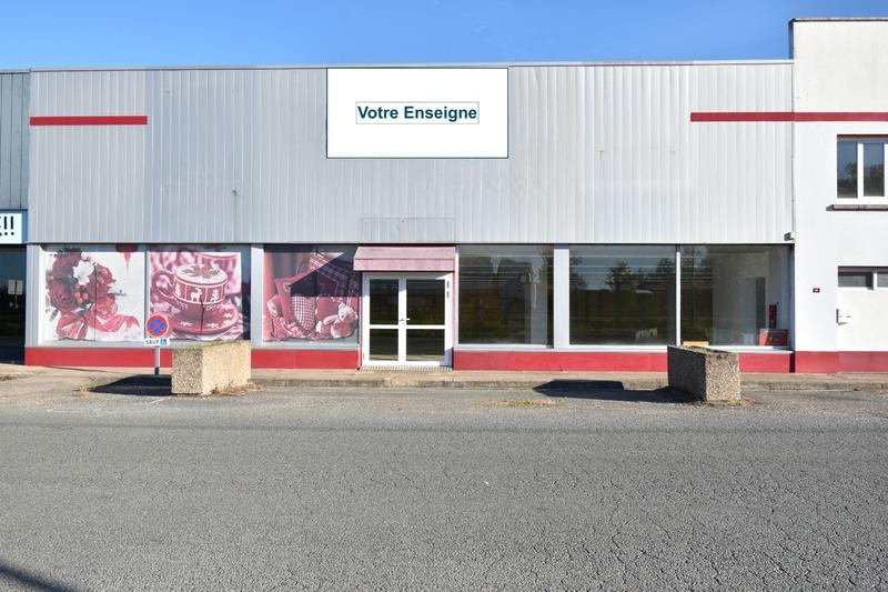 Local commercial - 1 295 m² - 2 pièces