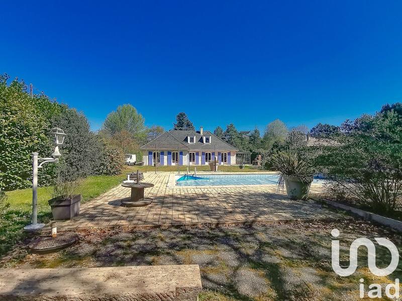 Maison - 195 m² - 6 pièces