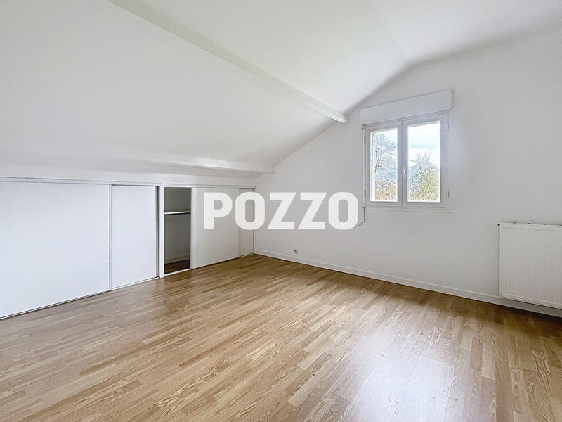 Maison - 175 m² - 6 pièces