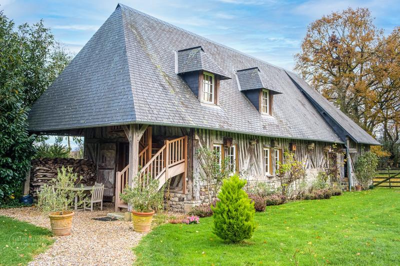 Manoir - 400 m² - 12 pièces