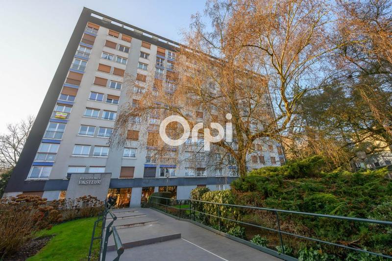 Appartement - 95 m² - 3 pièces