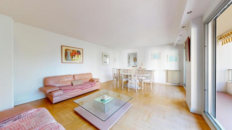 Appartement - 89 m² - 3 pièces