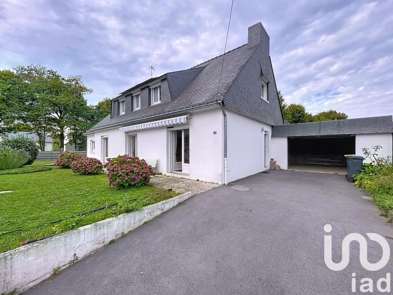 Maison - 175 m² - 12 pièces