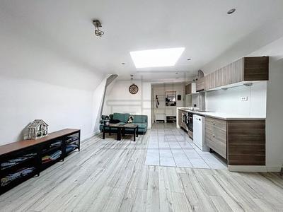 Appartement - 77 m² - 3 pièces