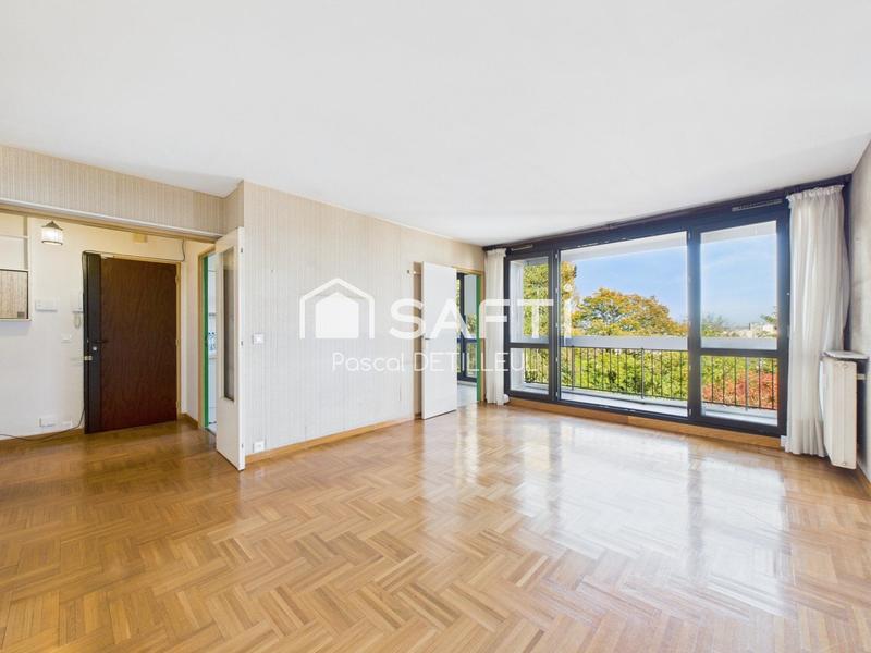 Appartement - 97 m² - 5 pièces